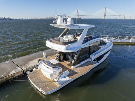 Galeon 500 Fly image