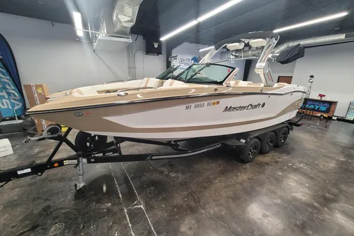 MasterCraft X24 image