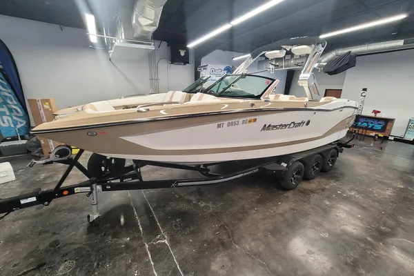 Mastercraft X24 image