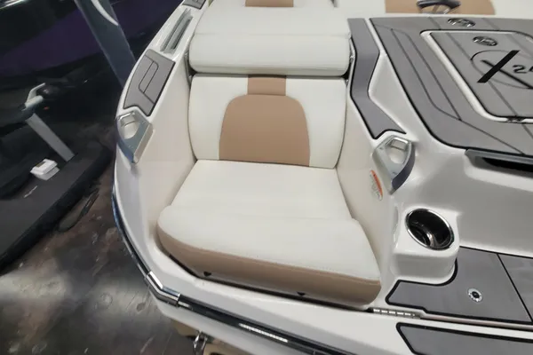 Mastercraft X24 image