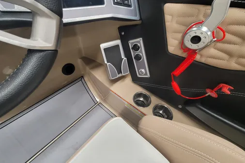 MasterCraft X24 image