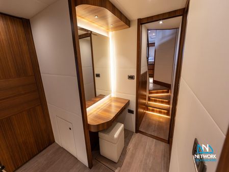 Absolute NAVETTA 58 image