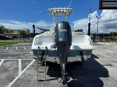 Sea Hunt Ultra 234 image