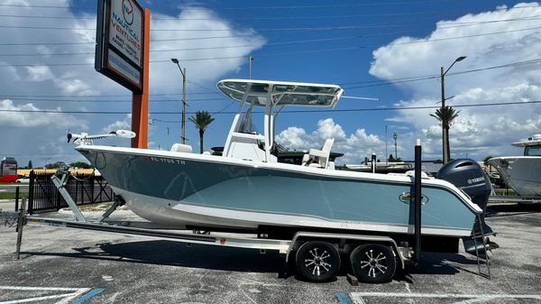 Sea Hunt Ultra 234 