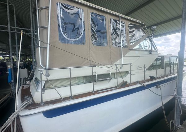 Chris-Craft Commander 42 image