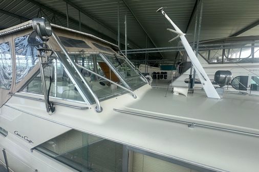 Chris-Craft Commander 42 image