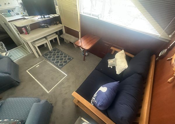 Chris-Craft Commander 42 image