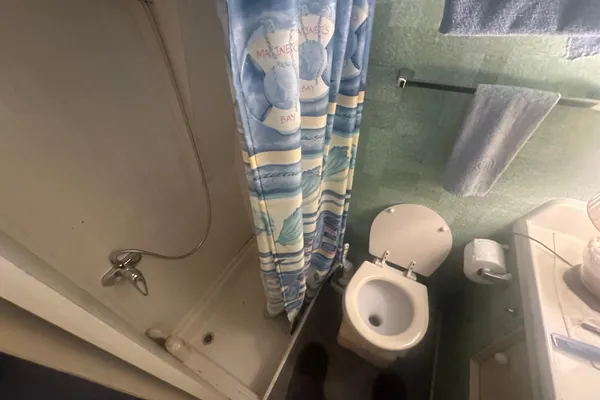 Chris-Craft 42 Commander image