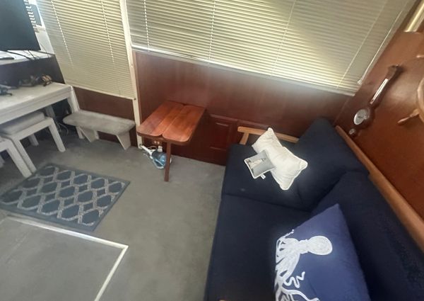 Chris-Craft Commander 42 image