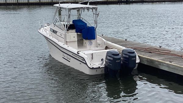 Grady-White 268 Islander Walkaround 