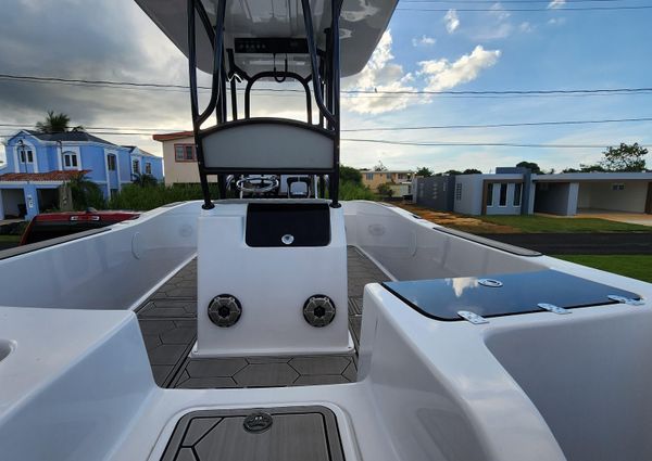 Catamaran 23-CENTER-CONSOLE image