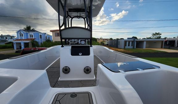 Catamaran 23-CENTER-CONSOLE image