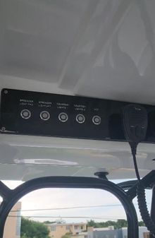 Catamaran 23-CENTER-CONSOLE image