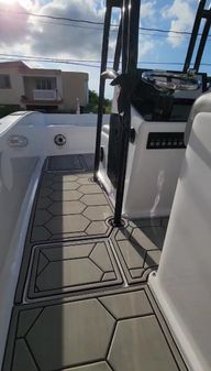 Catamaran 23-CENTER-CONSOLE image