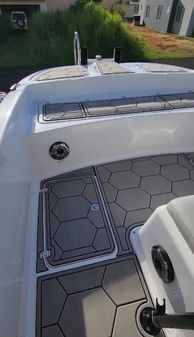 Catamaran 23-CENTER-CONSOLE image