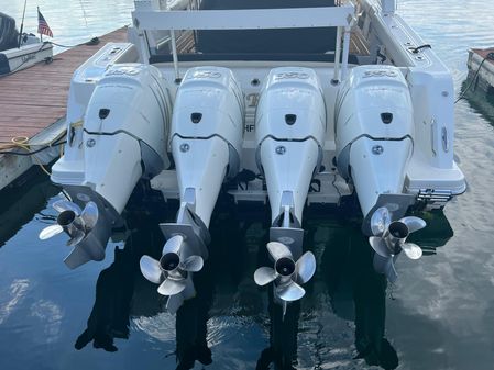Boston-whaler 420-OUTRAGE image