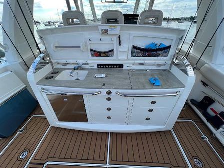 Boston-whaler 420-OUTRAGE image
