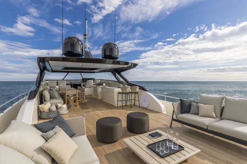 Ferretti Yachts 1000 image