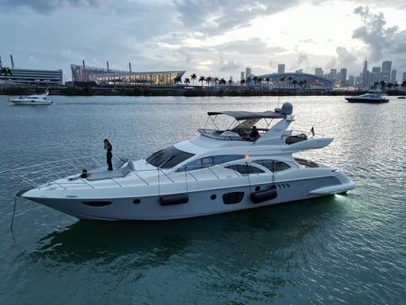 Azimut 62 Evolution image