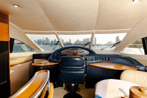 Azimut 62 Evolution image