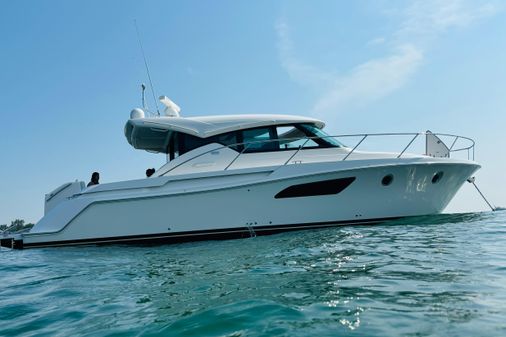 Tiara-yachts C44-COUPE image