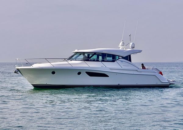 Tiara-yachts C44-COUPE image