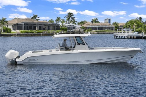 Boston Whaler 330 Outrage image