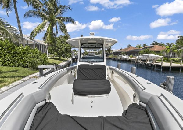 Boston Whaler 330 Outrage image