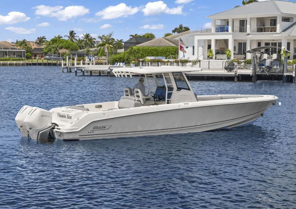 Boston Whaler 330 Outrage image