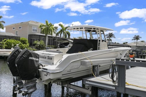 Boston Whaler 330 Outrage image