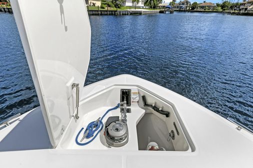 Boston Whaler 330 Outrage image