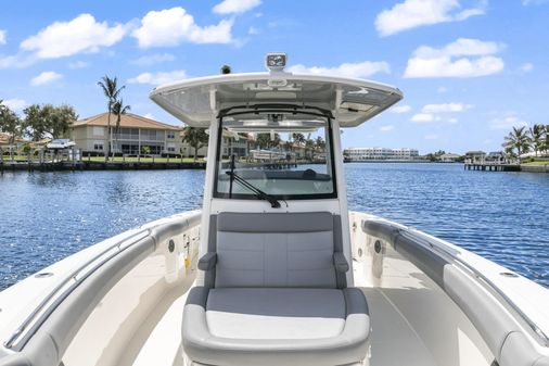 Boston Whaler 330 Outrage image