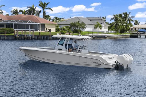 Boston Whaler 330 Outrage image