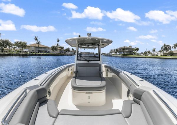 Boston Whaler 330 Outrage image