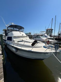 Silverton MOTOR-YACHT image