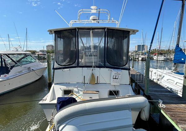 Silverton MOTOR-YACHT image