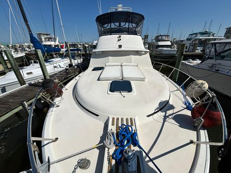 Silverton MOTOR-YACHT image