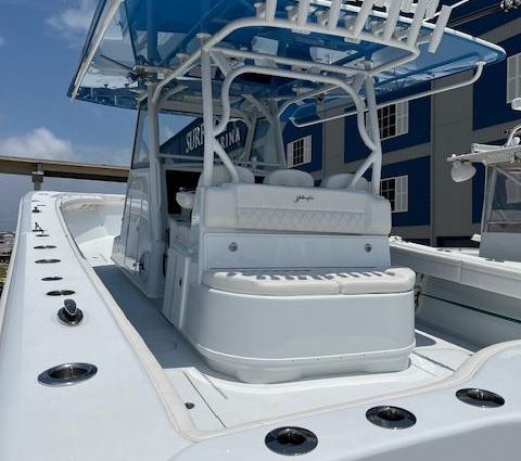 Yellowfin 39 Offshore image