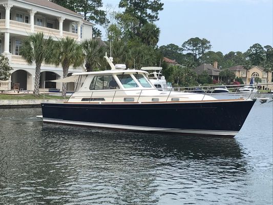 Sabre 42 Hard Top Express - main image