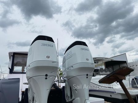 True North 34 Outboard Express image