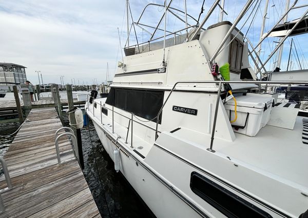 Carver 3607 Aft Cabin image