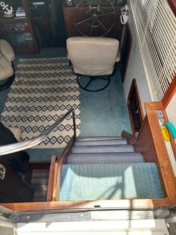 Carver 3607 Aft Cabin image