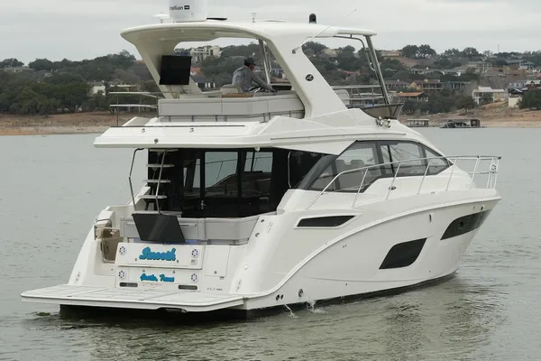 Sea-ray FLY-460 image