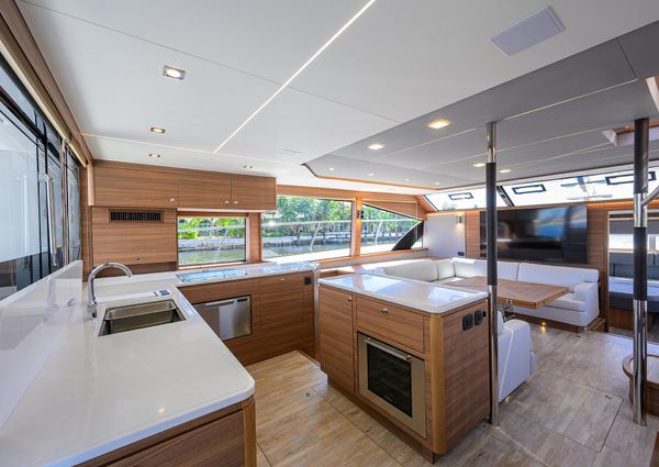 Aquila 54 Yacht image