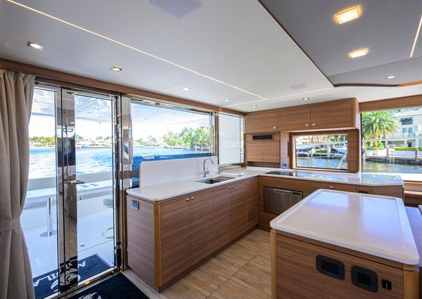 Aquila 54 Yacht image