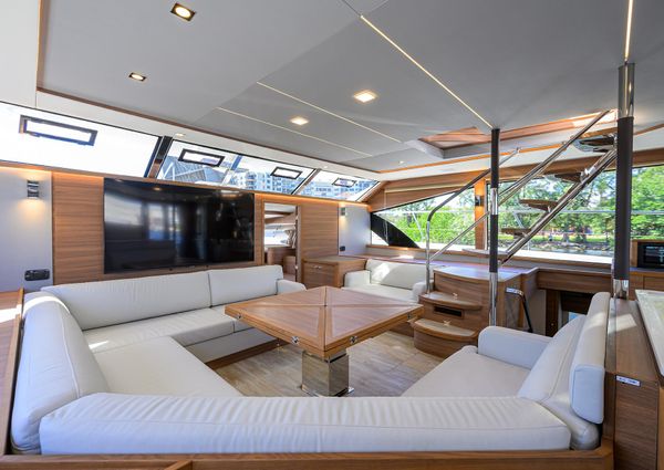 Aquila 54 Yacht image