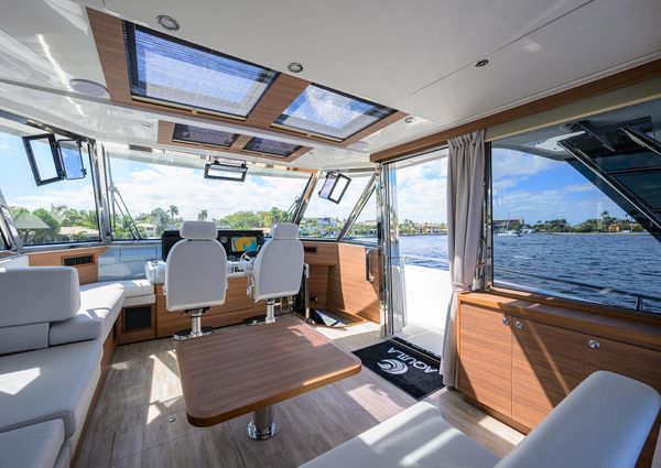 Aquila 54 Yacht image