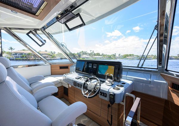 Aquila 54 Yacht image