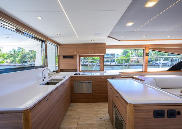 Aquila 54 Yacht image