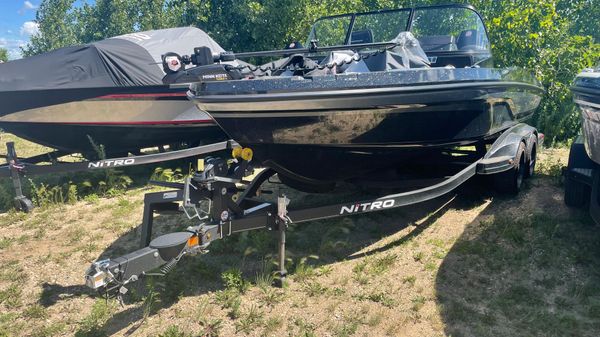 Nitro ZV20